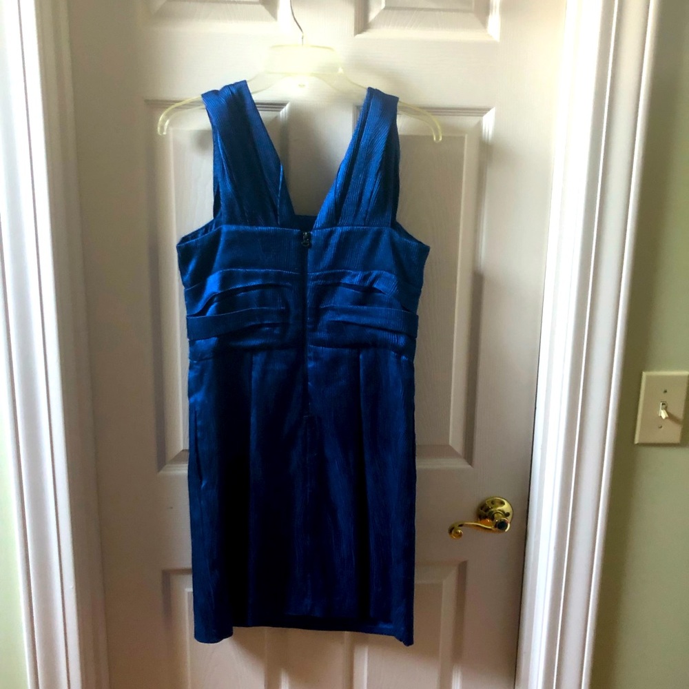 Gorgeous dress in a deep teal